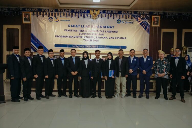 Hadiri Yudisium Fakultas Teknik Unila, Sekdaprov Marindo Kurniawan Motivasi para Lulusan Tingkatkan Keterampilan, Daya Saing, dan Inovasi untuk Merebut Momentum Penting Bonus Demografi