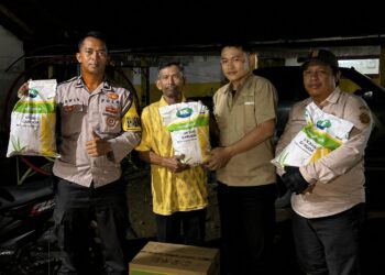 Polres Mesuji Dampingi dan Kawal Pendistribusian Bibit Jagung Keseluruhan Kecamatan