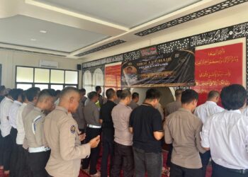 Keluarga Besar Polres Mesuji Gelar Shalat Ghaib, dan Doa Bersama Atas Gugurnya Bripka Anumerta Arya Supena