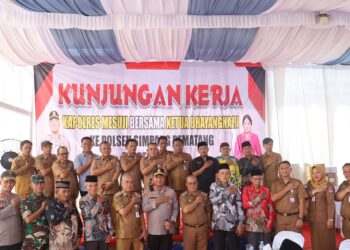Kunker ke Mapolsek Simpang Pematang, Kapolres Tekankan Jaga Sinergitas Polri dan Bhayangkari