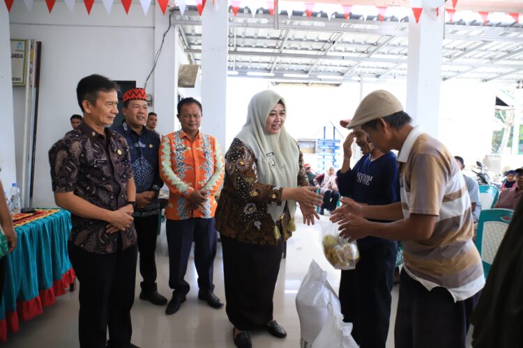 Wakil Bupati Pringsewu Resmi Buka Penyaluran Bantuan Pangan 2026 di Pekon Wargomulyo