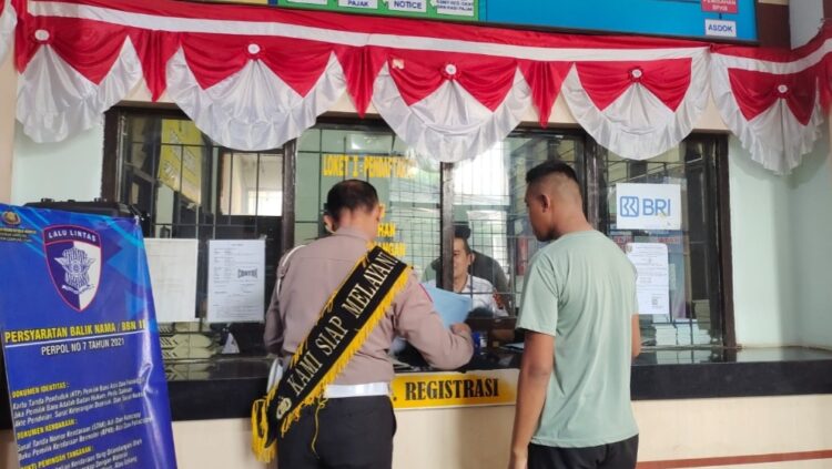 Tingkatkan Pelayanan, Satlantas Polres Lampura Mudahkan Masyarakat Bayar Pajak
