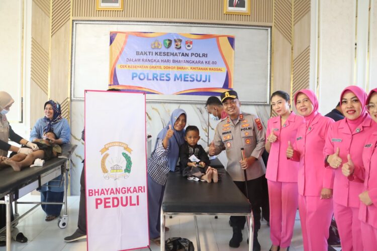 Meriahkan Hari Bhayangkara Ke-80, Polres Mesuji Hadirkan Kesehatan, Kesejahteraan dan Kebersamaan Bagi Rakyat