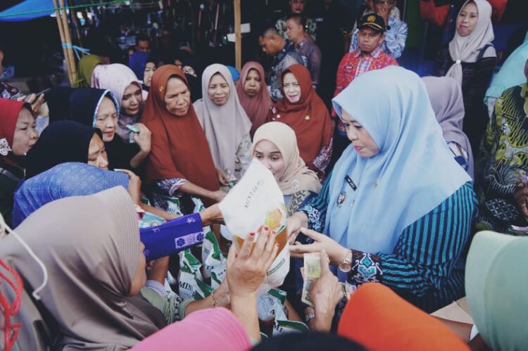 Dibuka Wabup, Pemkab Pringsewu & Disperindag Lampung Adakan Gerakan Serentak Penetrasi Pasar