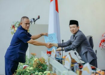 Sekdaprov Marindo Kurniawan Hadiri Rapat Paripurna DPRD terkait Perubahan Program Pembentukan Peraturan Daerah Provinsi Lampung Tahun 2026