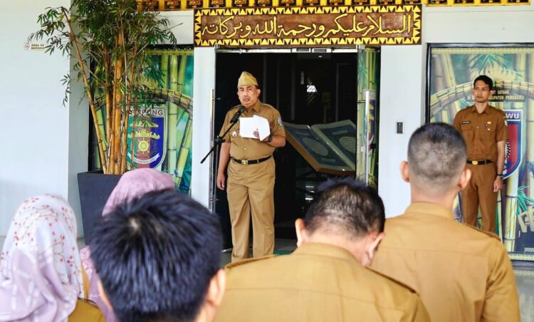 Sekda Pringsewu Pimpin Apel, Pajak Kendaraan ASN Setda Dicek Bapenda