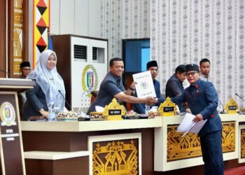 Bupati Pringsewu Sampaikan Ranperda Pertanggungjawaban Pelaksanaan APBD 2025