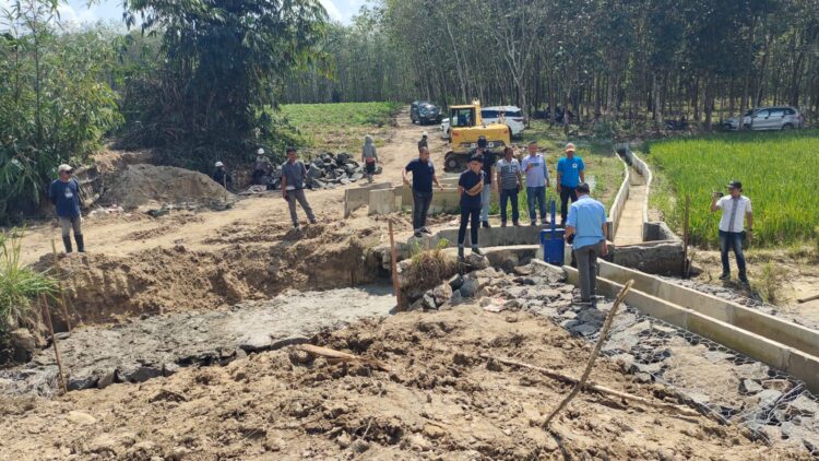 DPRD sebut Proyek D.I Diduga Gagal Perencanaan, Pengerjaan Asaljadi, Kejagung Dan KPK Diminta Bertindak.