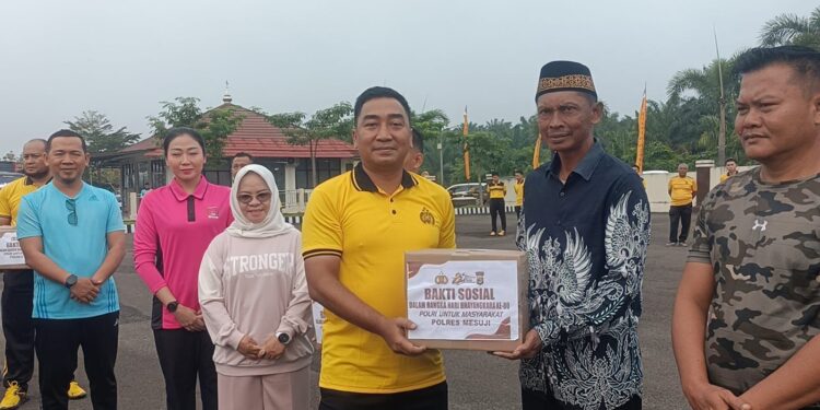 Polres Mesuji Gelar Olahraga Bersama Forkopimda, Lepas 500 Paket Sembako Bansos Untuk Masyarakat