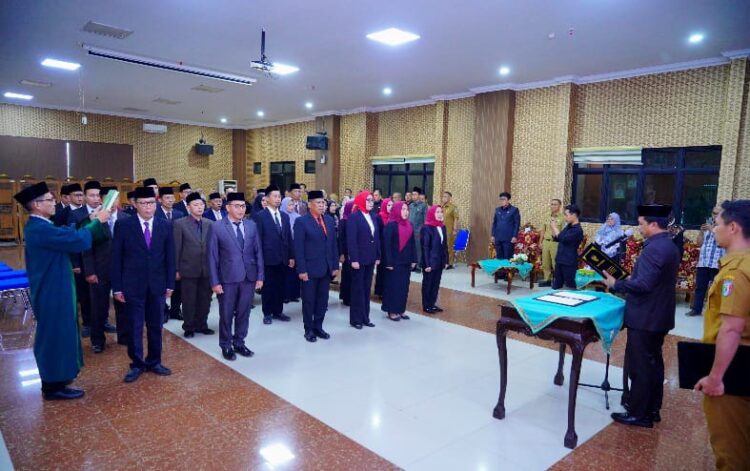 Bupati Pringsewu Lantik 36 Pejabat, Tekankan Integritas, Inovasi, dan Kolaborasi