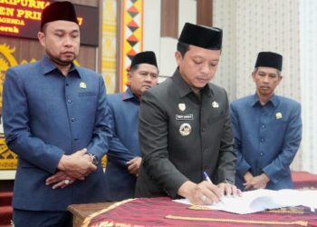 Ranperda Pertanggungjawaban APBD Kabupaten Pringsewu Tahun 2025 Disetujui DPRD