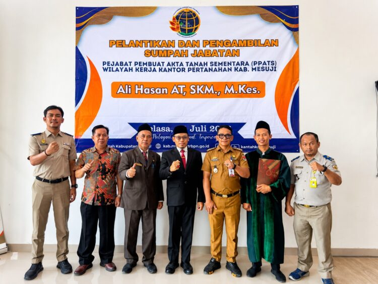 Kepala Kantor ATR/BPN Mesuji Lantik Camat Panca Jaya sebagai PPATS