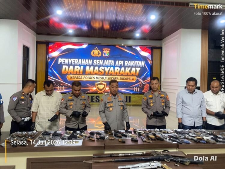 Selama 14 Hari, Polres Mesuji dan Jajaran Terima Penyerahan 80 Pucuk Senpira dan 85 Butir Amunisi Dari Masyarakat