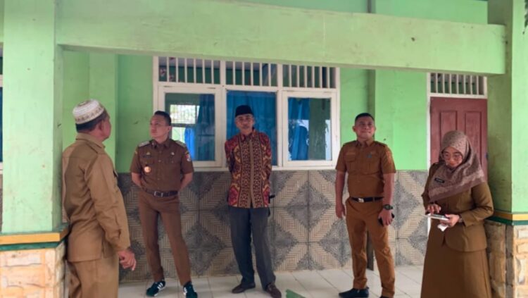 Tidak Masuk Dapodik Dan Bos, Disdikbud Ajukan Proposal Perbaikan SMP 5 Ke Pusat.
