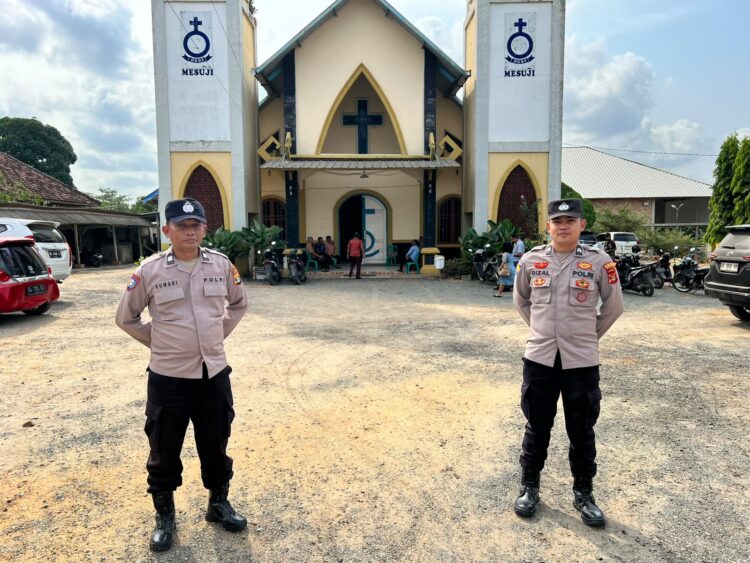Dipimpin Waka Polres Mesuji, Personil Siaga Kompi III Gelar Patroli Menyeluruh dan Pengamanan Tempat Ibadah