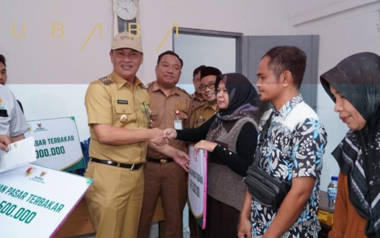 Gandeng Baznas Pemkab Tubaba Salurkan Bantuan Kepada 20 Warga Dampak Kebakaran