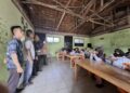 Paku Tidak Dapat Dipergunakan Tanpa Sentuhan Keras Kepala Palu