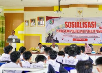 Pendidikan Politik bagi Pemilih Pemula Disosialisasikan di SMKN 1 Gadingrejo