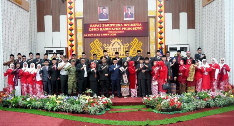 Bupati Pringsewu Hadiri Rapat Paripurna Istimewa DPRD Mendengarkan Pidato Kenegaraan Presiden RI