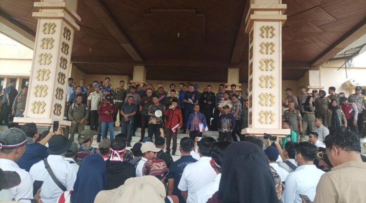 4 Bulan Siltap Aparatur Tidak Dibayar, Pemkab Tubaba Komitmen Awal September Selesai.