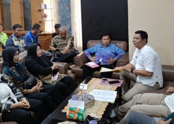 Siltap Perangkat Desa Akan Dipangkas, APDESI Geruduk Kantor Pemkab Lampura