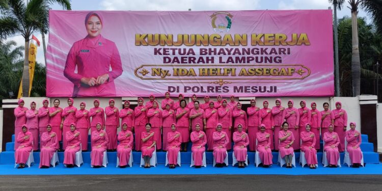 Ketua Bhayangkari Daerah Lampung Kunker Ke Pengurus Cabang Bhayangkari Mesuji