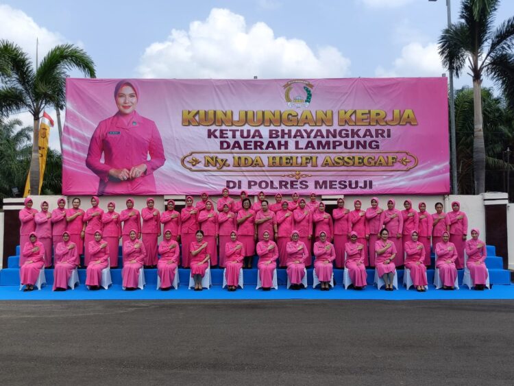 Ketua Bhayangkari Daerah Lampung Kunker Ke Pengurus Cabang Bhayangkari Mesuji