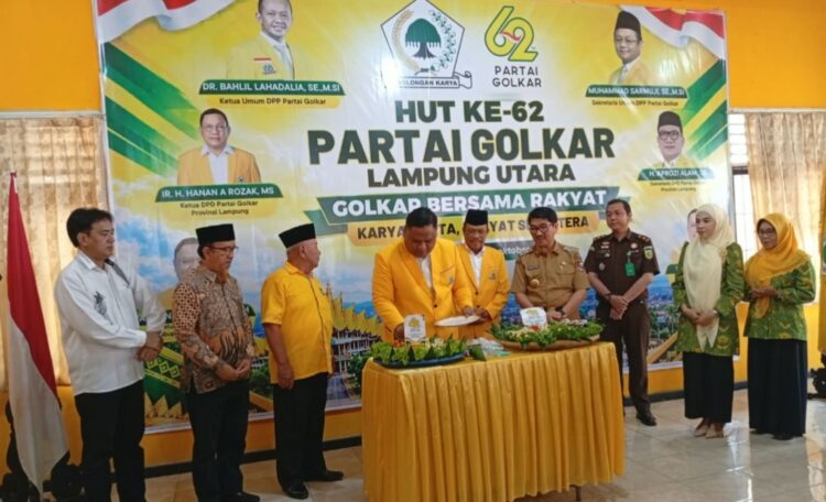 HUT Ke – 62, Ketua Partai Golkar Lampura Intruksikan Kader Turun Langsung Ke Masyarakat